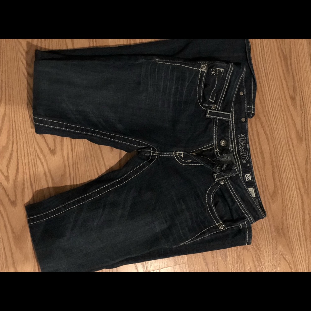 Buckle Jeans